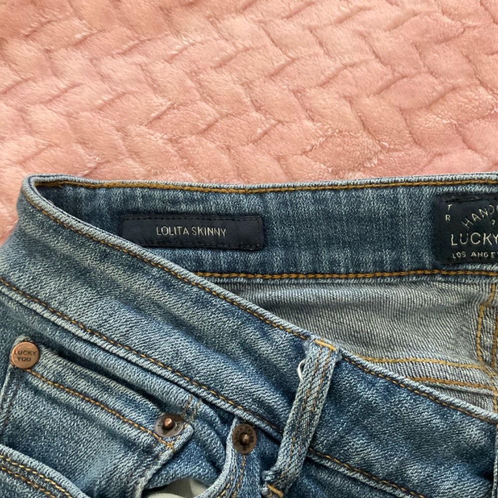 Lucky Brand Lolita Skinny Jeans - Light Wash - Size 4 - Picture 4 of 8